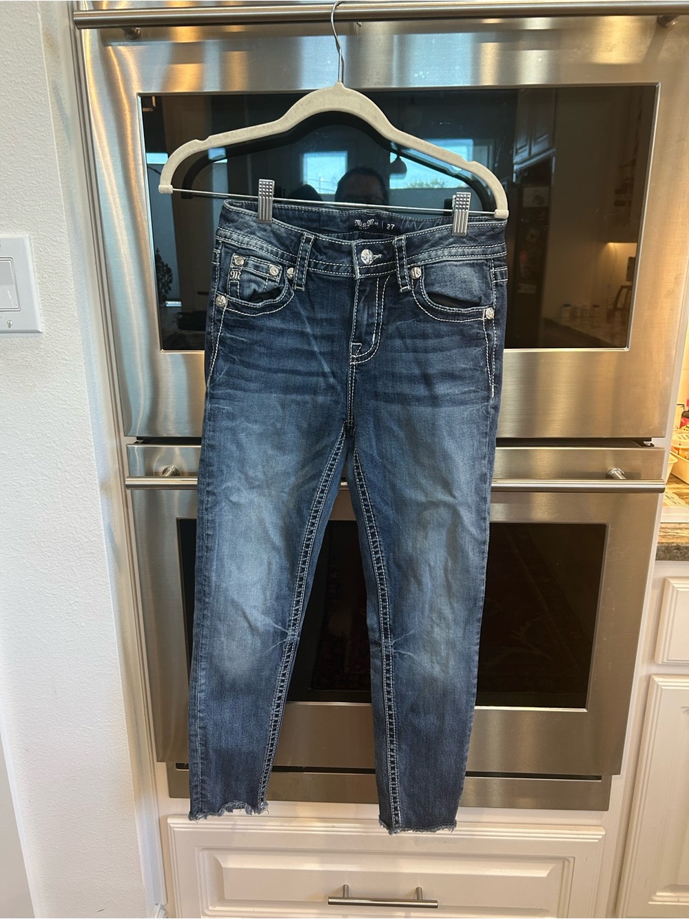 Miss Me midrise ankle Skinny Jeans size 27 GUC